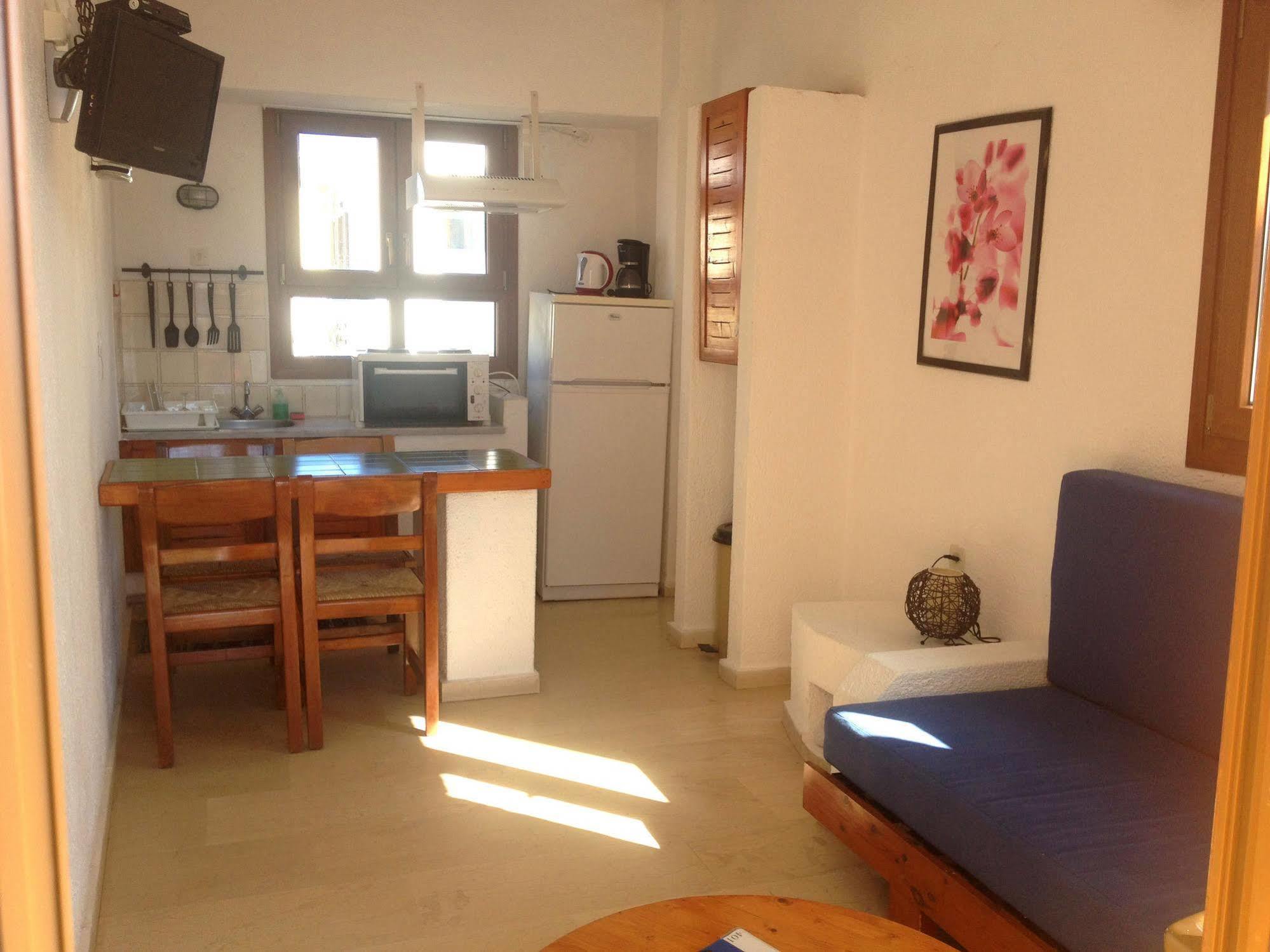 Mantraki Hotel Apartments Агиос-Николаос Экстерьер фото