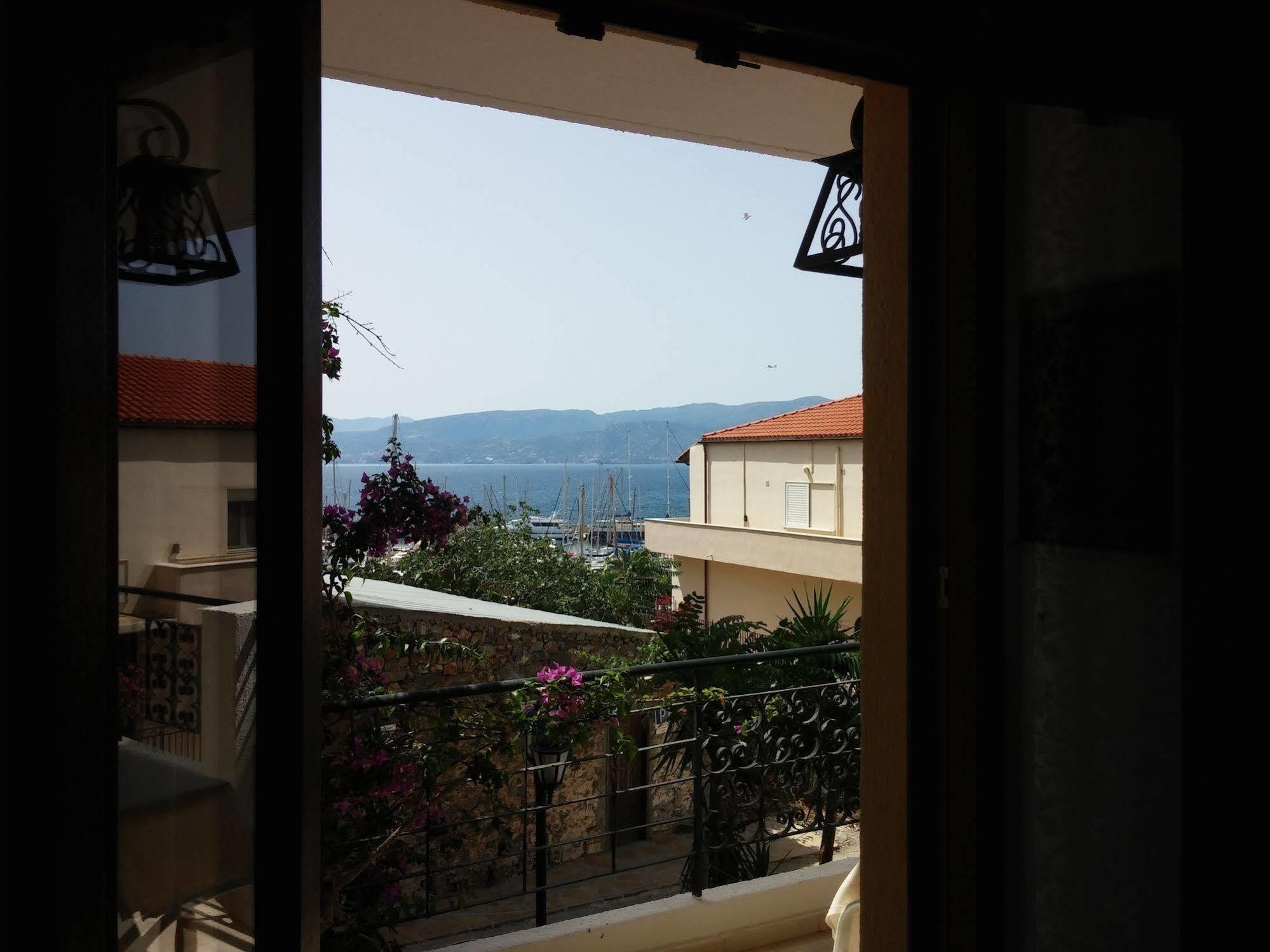 Mantraki Hotel Apartments Агиос-Николаос Экстерьер фото