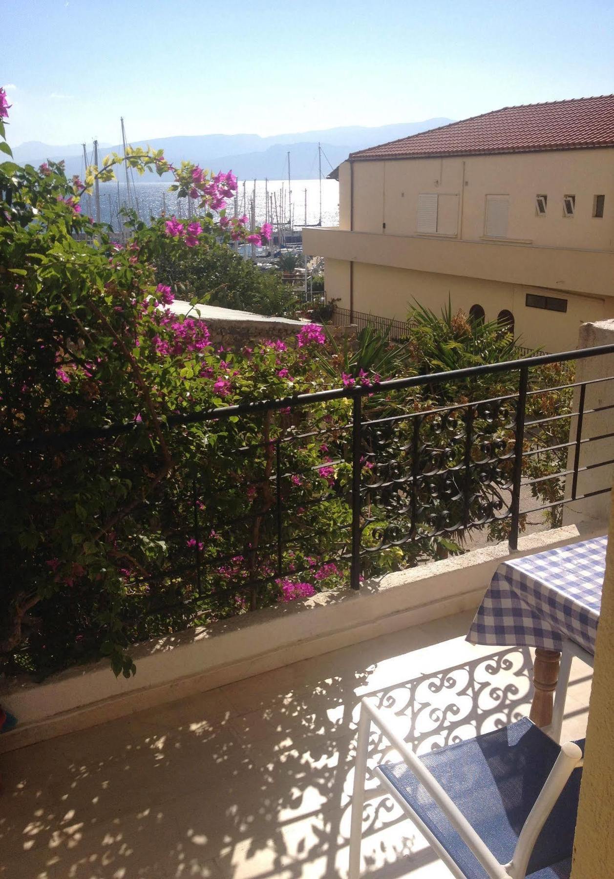 Mantraki Hotel Apartments Агиос-Николаос Экстерьер фото